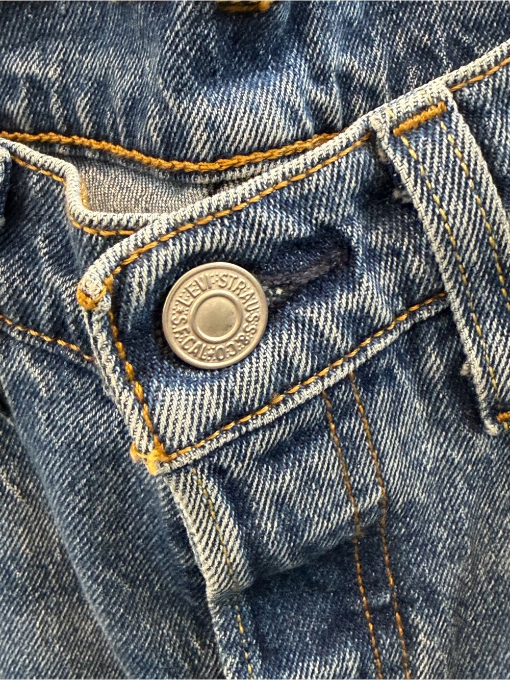 Levi's Straight Leg Jeans - Medium Blue - Picture 2 of 6